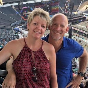 Meet your Posher, Carla